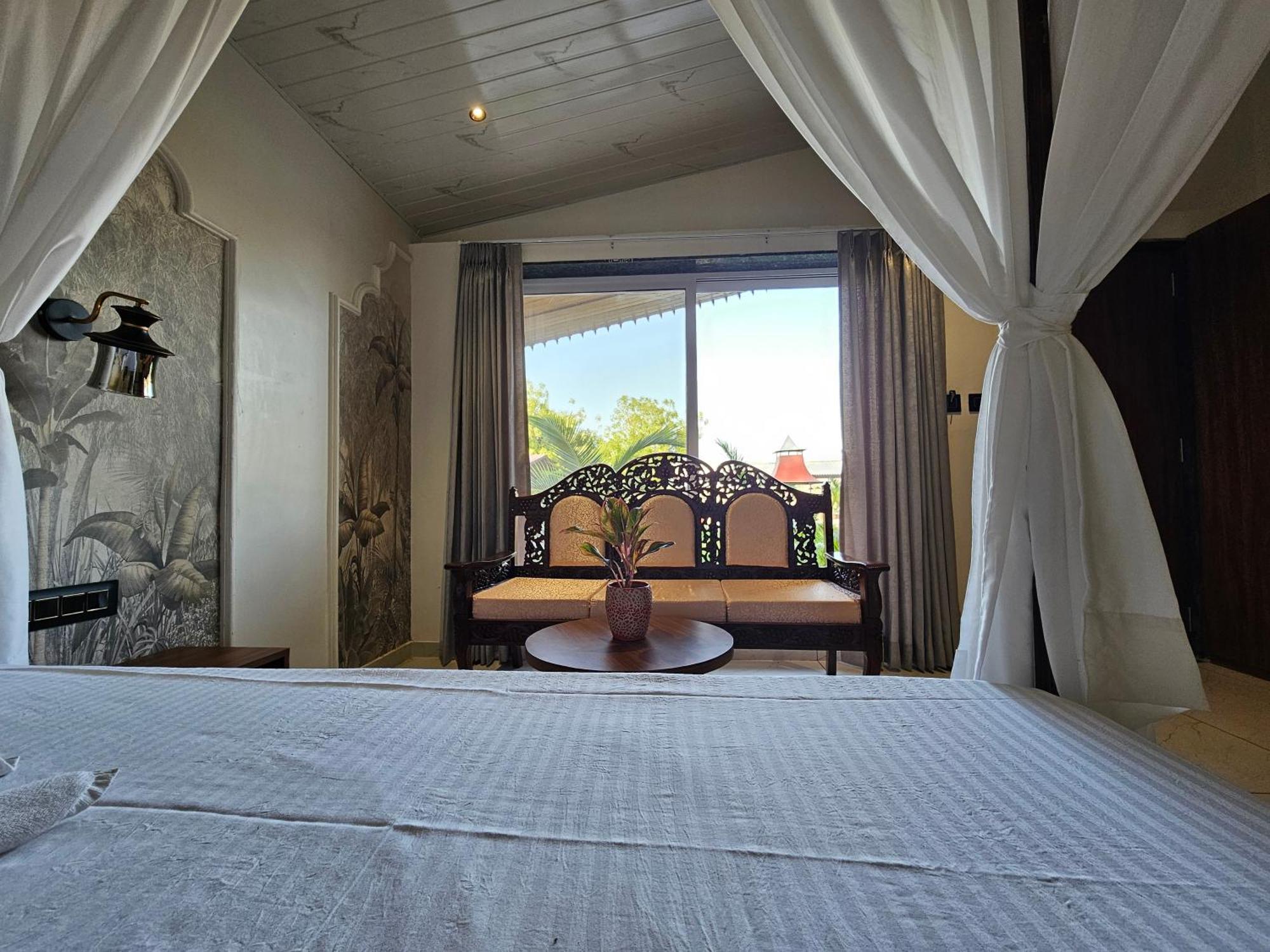 Riverview Tent Resort Kevadia Quarto foto
