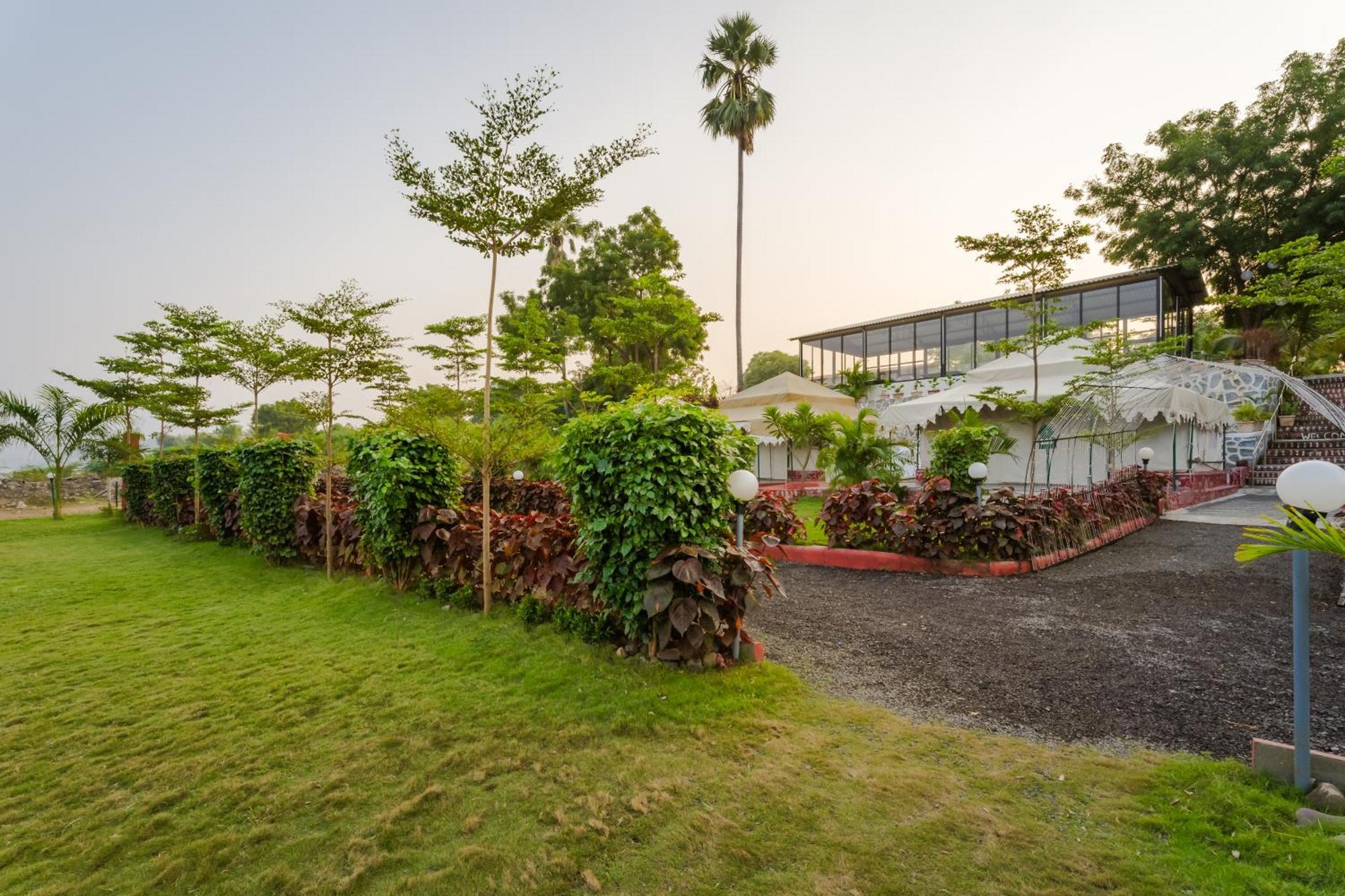 Riverview Tent Resort Kevadia Exterior foto